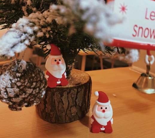 From Forgotten to Festive: My Upcycle Magic with Merry Christmas NZ