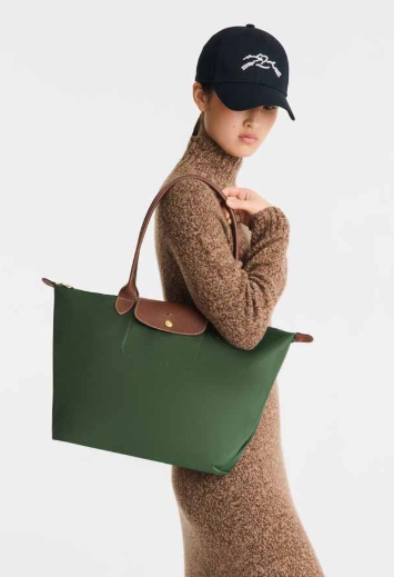 When Longchamp Handbags Saved My Day IRL